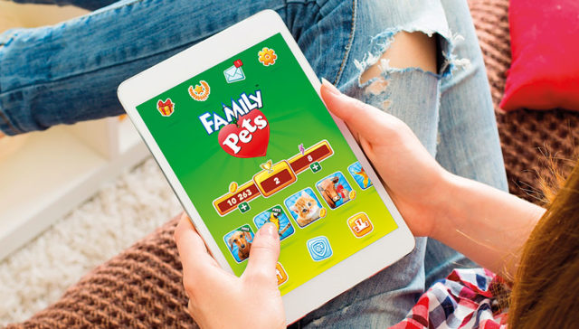 Family Pets hra pro iOS a Android